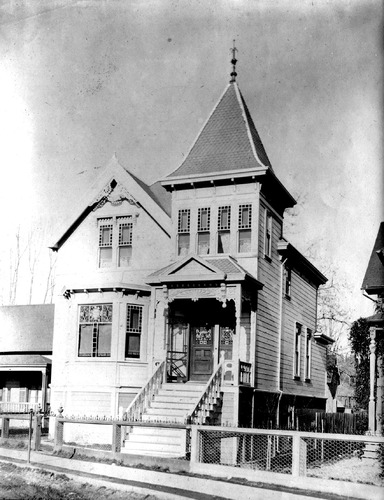 Click to see PIC 6-STE 104 of George Stewart Collection (PIC 6-STE)