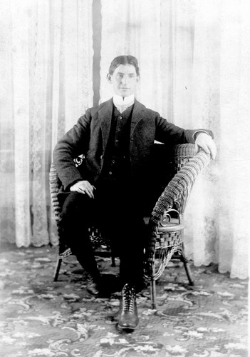 Click to see PIC 6-STE 128 of George Stewart Collection (PIC 6-STE)