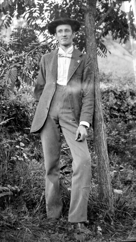 Click to see PIC 6-STE 151 of George Stewart Collection (PIC 6-STE)