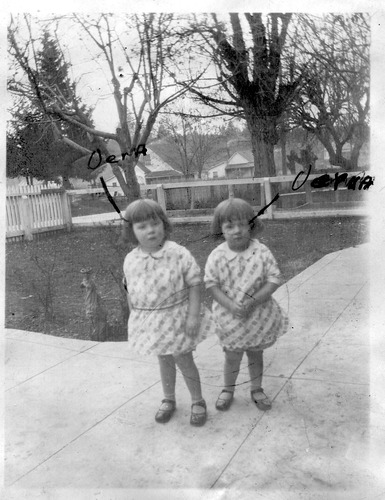 Click to see POR 1-B 208 of Portraits (POR 1)