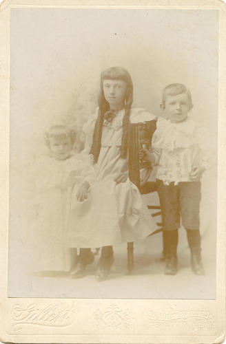 Click to see POR 1-B 217 of Portraits (POR 1)
