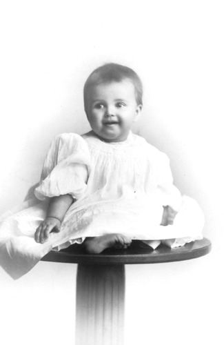 Click to see POR 2-C 47 of Portraits (POR 2)