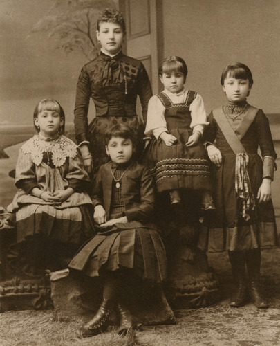 Click to see POR 4-B 189 of Portraits (POR 4)