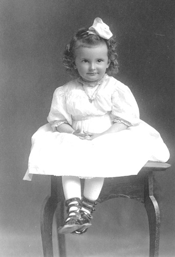 Click to see POR 4-C 176 of Portraits (POR 4)