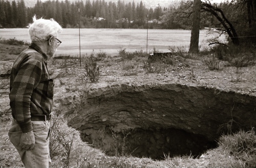 Click to see PIC 7-CARTER 2-21 of Sinkhole Above The Rood Center (PIC 7-CARTER 2)