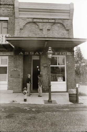 Click to see PIC 7-CARTER 84-9 of South Yuba Canal Building and Broad Street (PIC 7-CARTER 84)