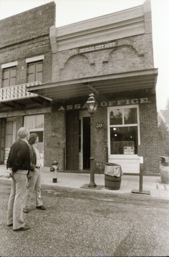 Click to see PIC 7-CARTER 84-21 of South Yuba Canal Building and Broad Street (PIC 7-CARTER 84)