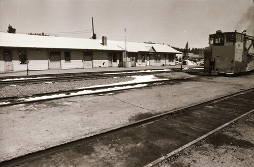 Click to see PIC 7-CARTER 46-8 of Truckee Train Depot (PIC 7-CARTER 46)