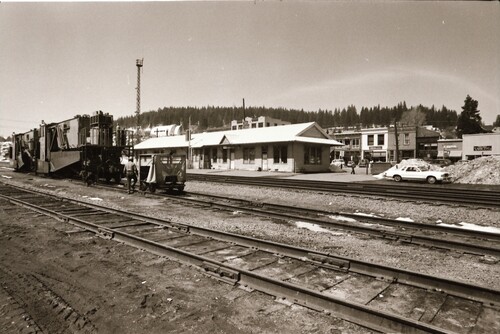 Click to see PIC 7-CARTER 46-12 of Truckee Train Depot (PIC 7-CARTER 46)