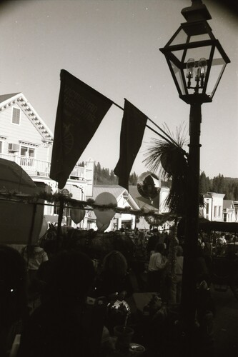 Click to see PIC 7-CARTER 65-8 of Victorian Christmas (PIC 7-CARTER 65)