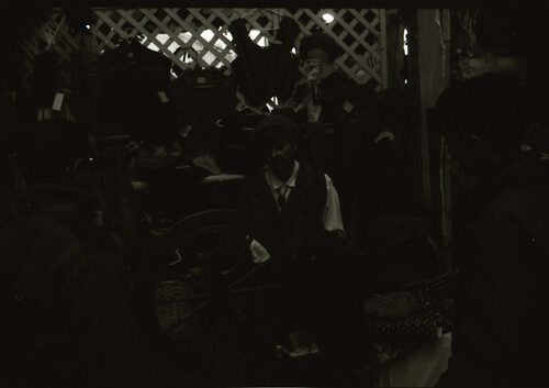 Click to see PIC 7-CARTER 65-17 of Victorian Christmas (PIC 7-CARTER 65)