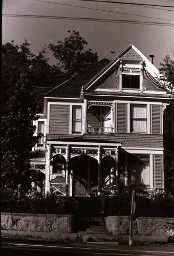 Click to see PIC 7-CARTER 15-3 of Victorian Homes Prospector Feature (PIC 7-CARTER 15)