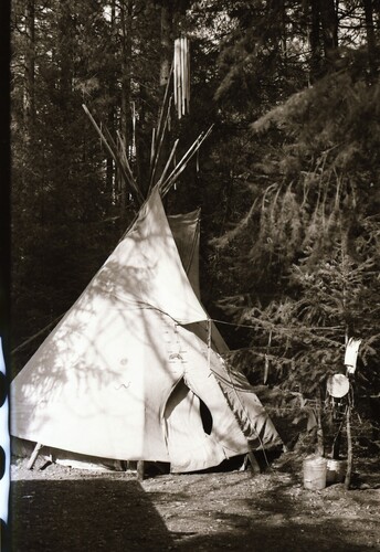 Click to see PIC 7-CARTER 48-51 of Yuba River 1984 California Regional Rainbow Gathering (PIC 7-CARTER 48)